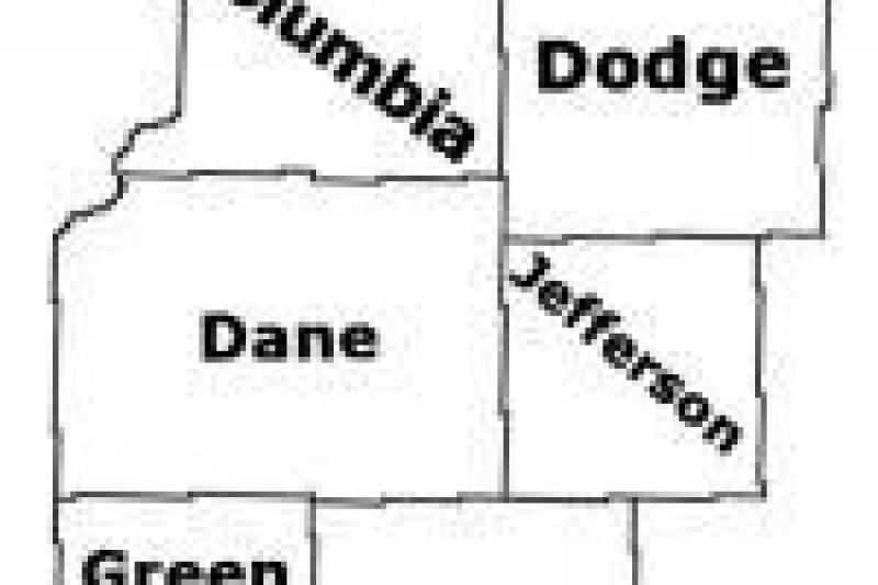 South Central Wisconsin Log Homes for Sale